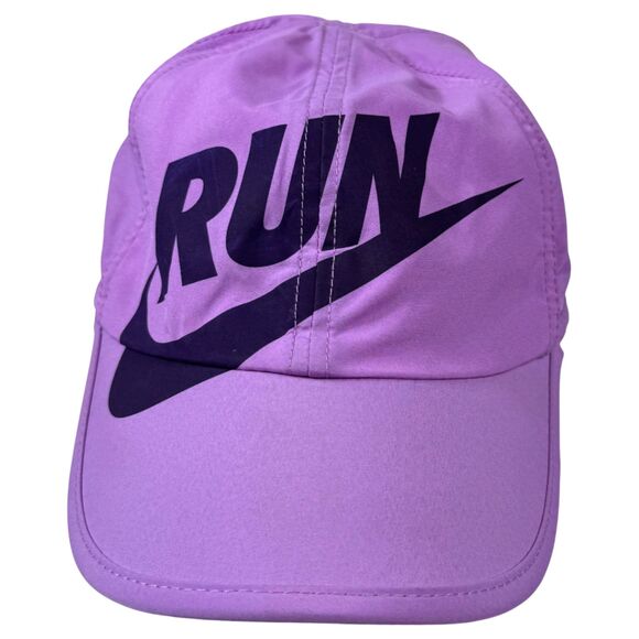 Nike Featherlight Dri-Fit "RUN" Women's Running Logo Adjustable Strapback Hat - Picture 2 of 7